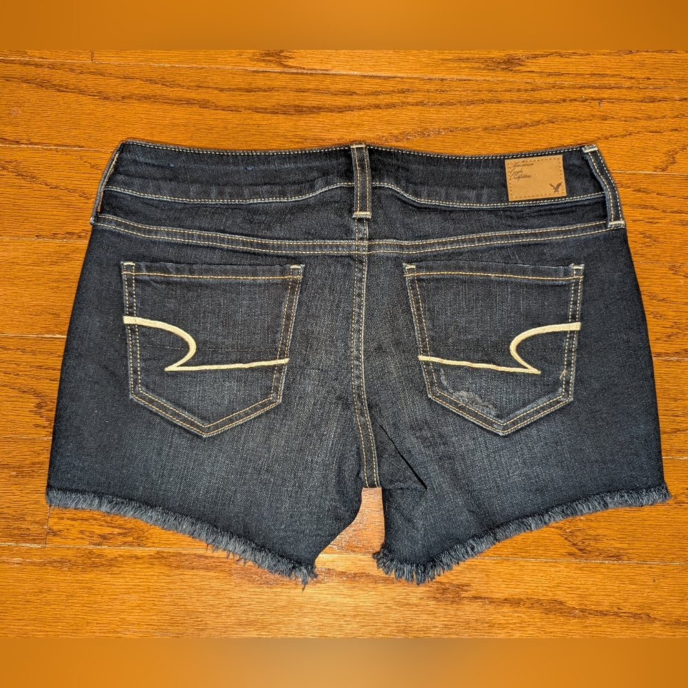 American Eagle jean shorts bundle - low rise - size 4 - Distressed - Picture 6 of 14
